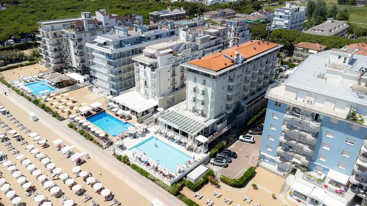 Hotel Capitol